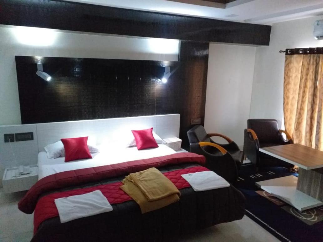 Grand Meridian Vinnamangalam Kültér fotó