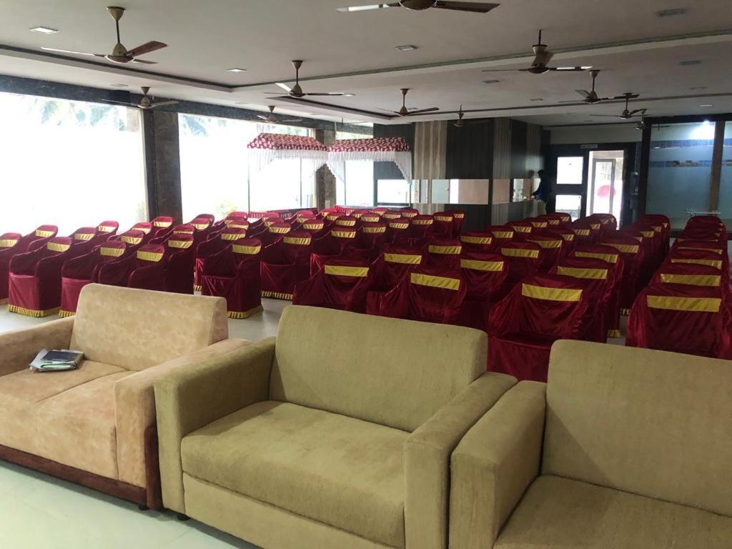 Grand Meridian Vinnamangalam Kültér fotó
