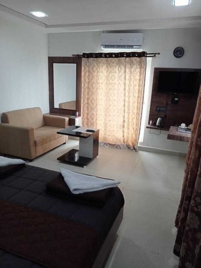 Grand Meridian Vinnamangalam Kültér fotó