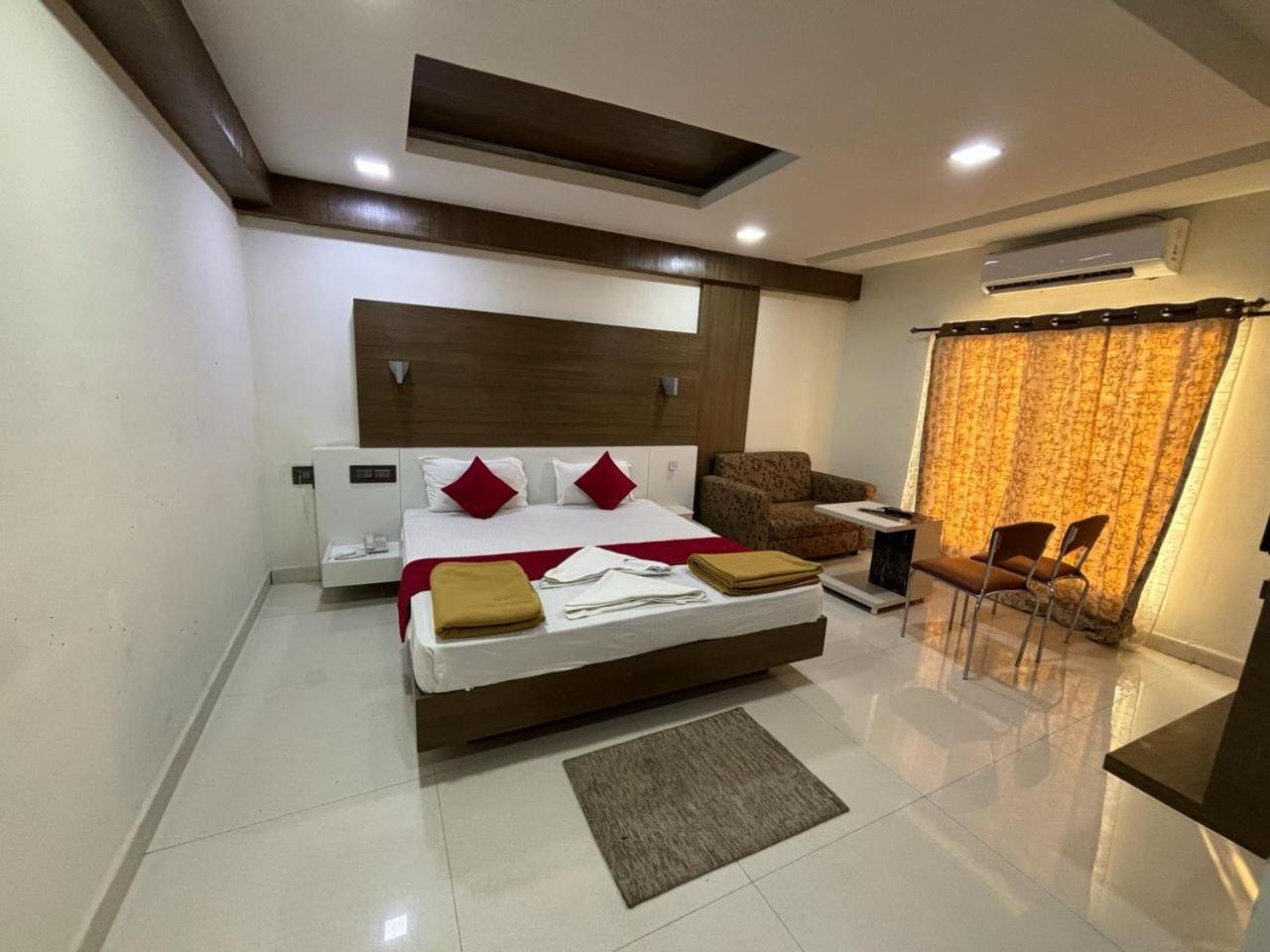 Grand Meridian Vinnamangalam Kültér fotó